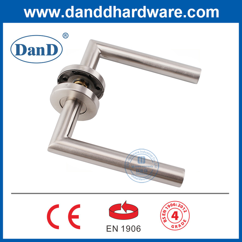 EN1906 4등급 유로 시장 스테인레스 스틸 실버 도어 핸들 -DDTH003